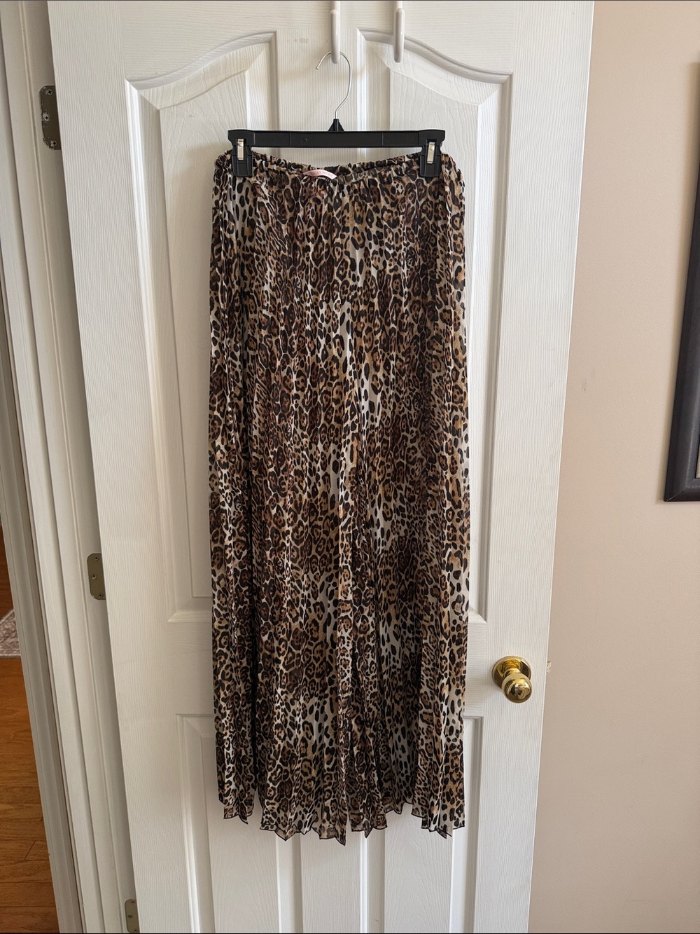 🌸 Victoria's Secret:  Leopard Print Swim Coverup Pants
